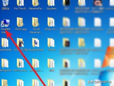 华硕电脑光盘按钮在哪（华硕电脑光盘怎么放）